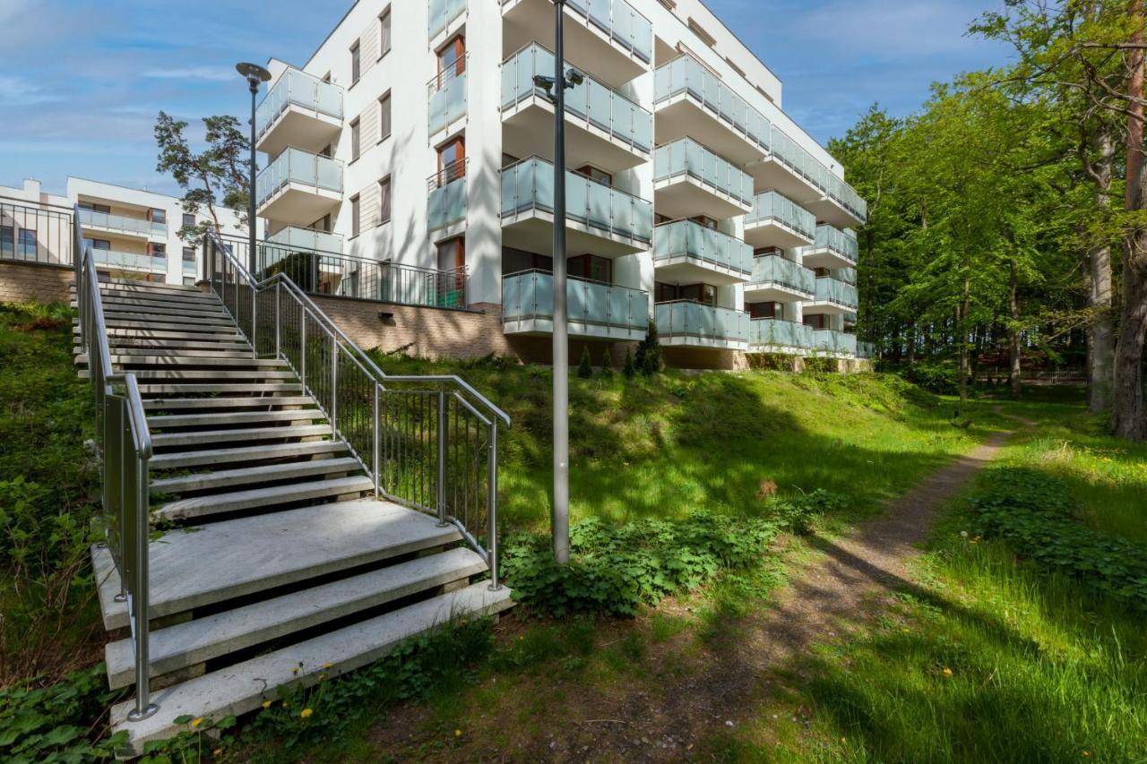 Aquamarina Apartment With Terrace - Close To The Beach - By Renters Miedzyzdroje Bagian luar foto