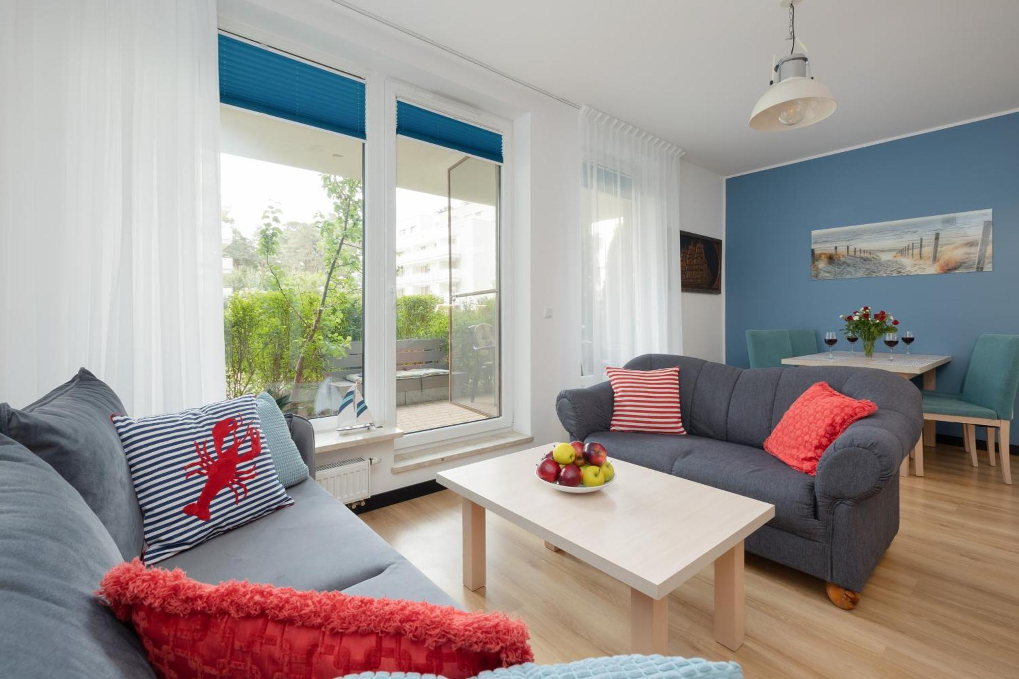 Aquamarina Apartment With Terrace - Close To The Beach - By Renters Miedzyzdroje Bagian luar foto